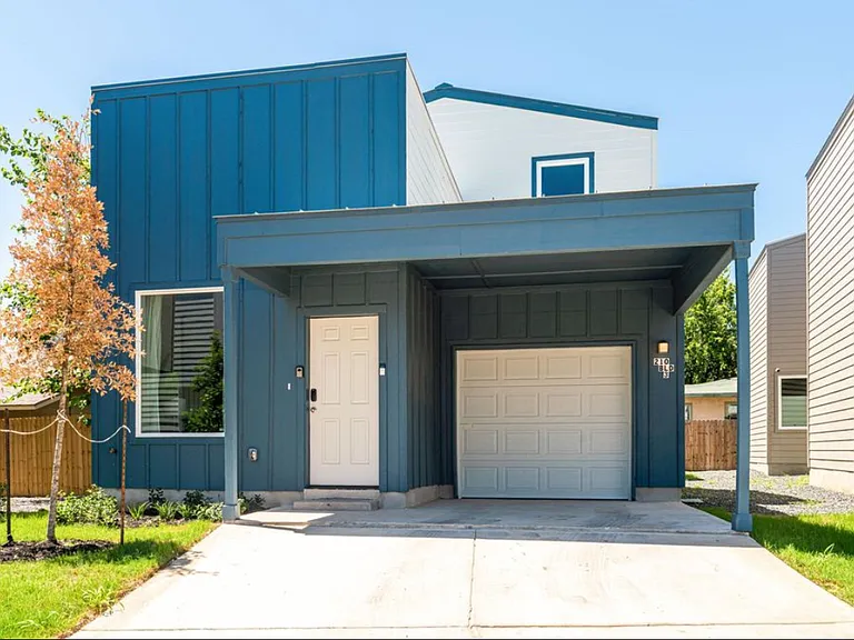 3 bedroom, 3.5 bath modern home located near Alamo Heights. 1-car garage with carport