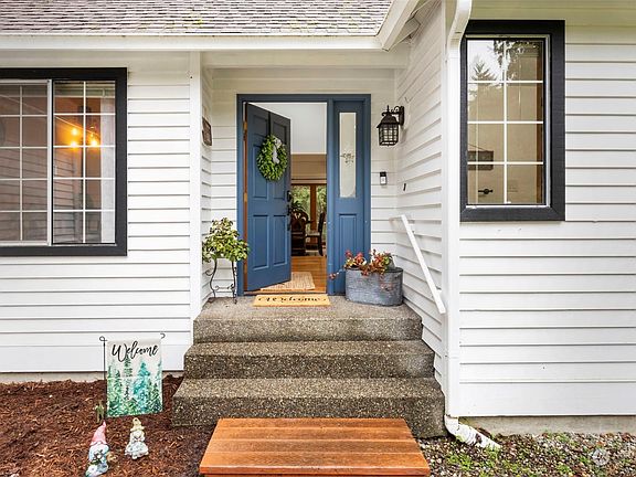 5th image of 10418 Leeway Avenue NW