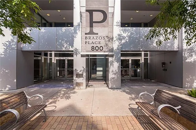 800 Brazos St #804 — Photo 15