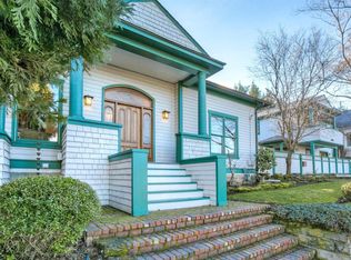 19 Gresham St, Ashland, OR 97520