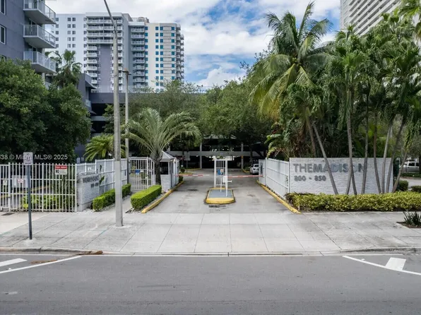 800 N Miami Ave #E-1201, Miami, FL 33136