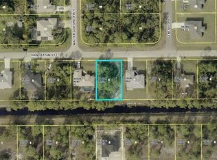710 Manhattan St E, Lehigh Acres, FL 33974