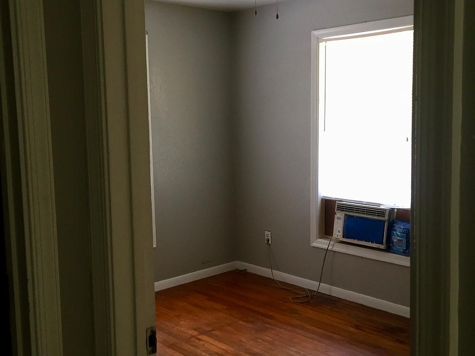 1st image of 607 Alamo St APT B