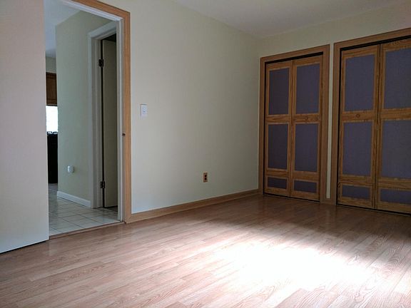 2nd (Main Floor) Floor Bedroom