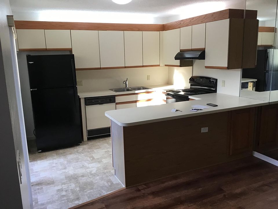 1st image of 365 S Waverly Pl #A