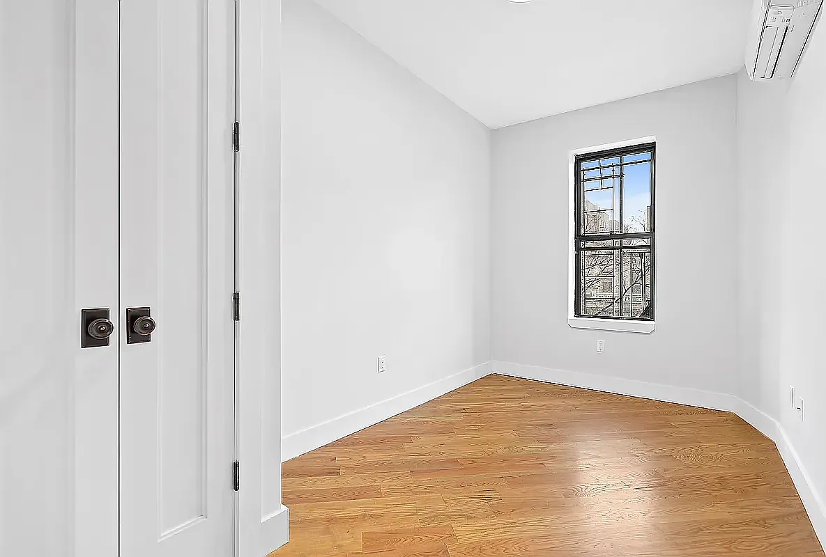 677 Vanderbilt Avenue — Photo 2