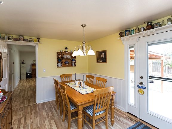 5th image of 13332 Eastborne Dr