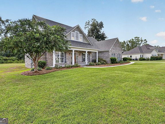 4th image of 2055 Pippin Pl
