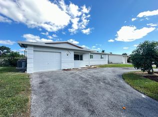 1310 SW 6th Way, Deerfield Beach, FL 33441