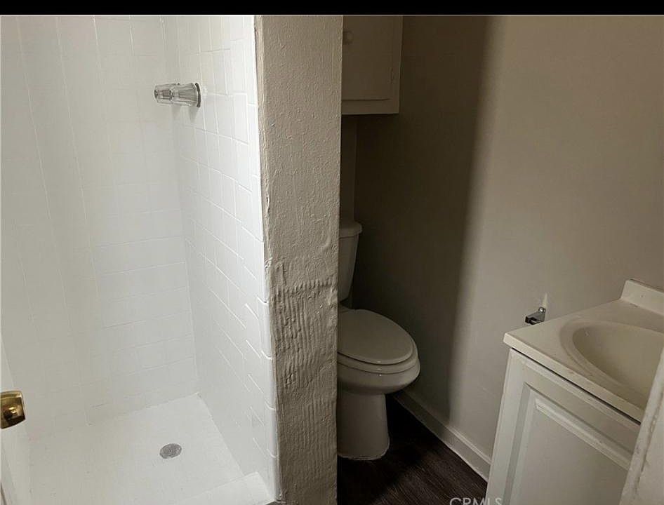 1st image of 903 N Poinsettia Ave #1/2