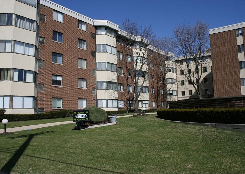 1st image of 5500 Lincoln Ave Unit 307