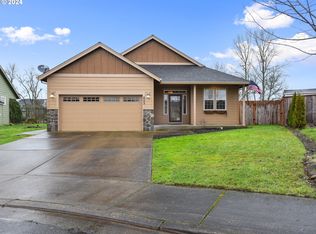 803 Boston Ct, Molalla, OR