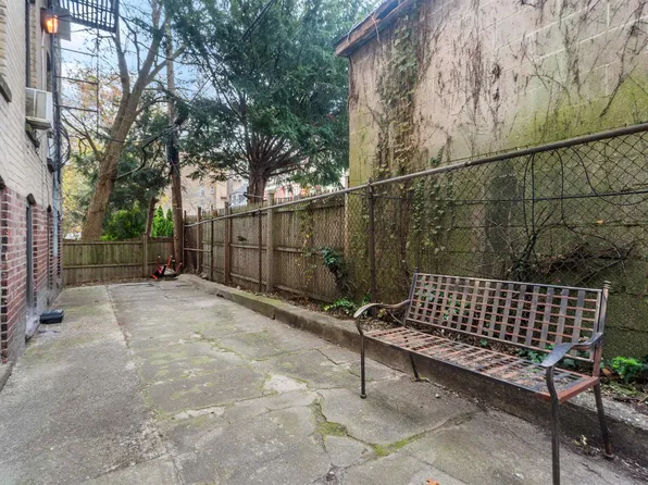 270 Harrison Avenue image 19 of 24