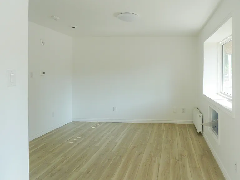 630 Cummings Ave — Photo 5