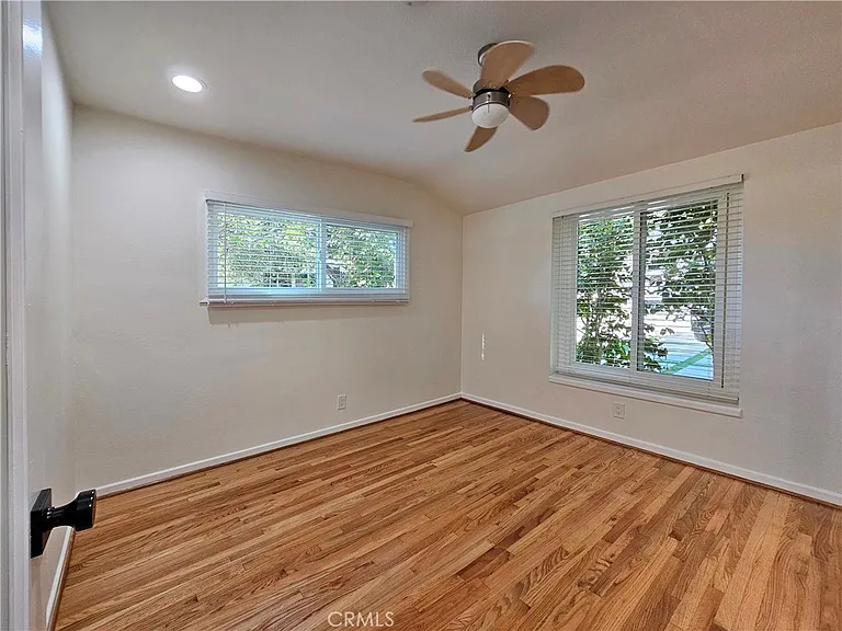 4559 Don Pio Dr — Photo 14