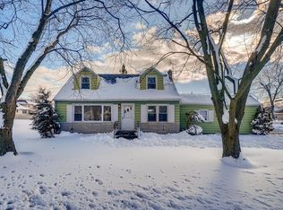 6045 W 87th St, Oak Lawn, IL