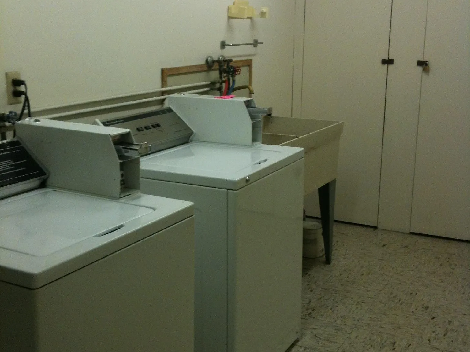 1 bed, 700 sqft, $955 — Photo 3