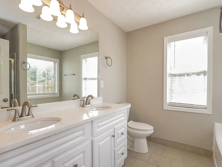 88 Ann Cir SE — Photo 11