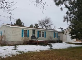 63 E Palkie Rd, Esko, MN 55733