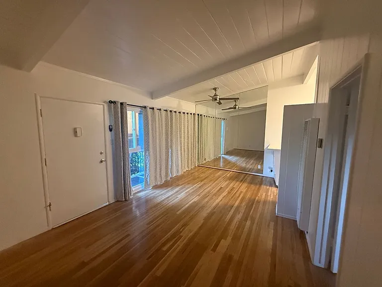 9017 Harratt St in the Heart of West Hollywood! — Photo 6