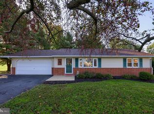 112 Wynwood Dr, Willow Street, PA