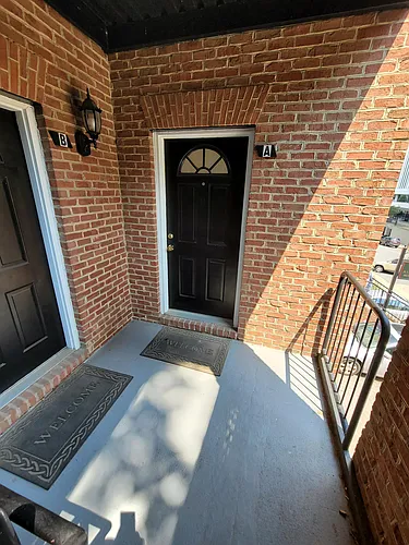 1505 Key Blvd Photo 1