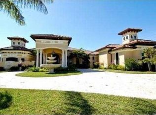 12962 Grand Oaks Dr, Davie, FL 33330