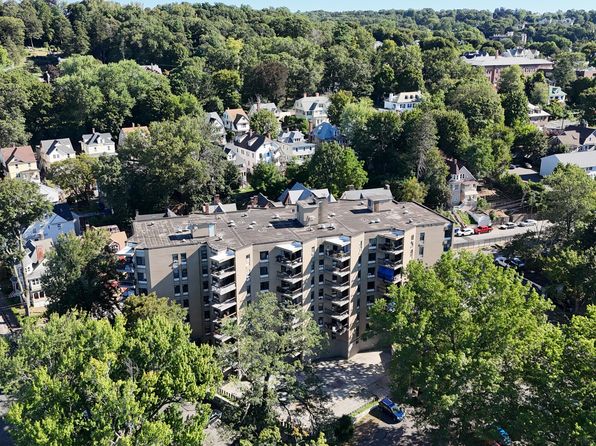 170-J4 Hillside Ave #J4
