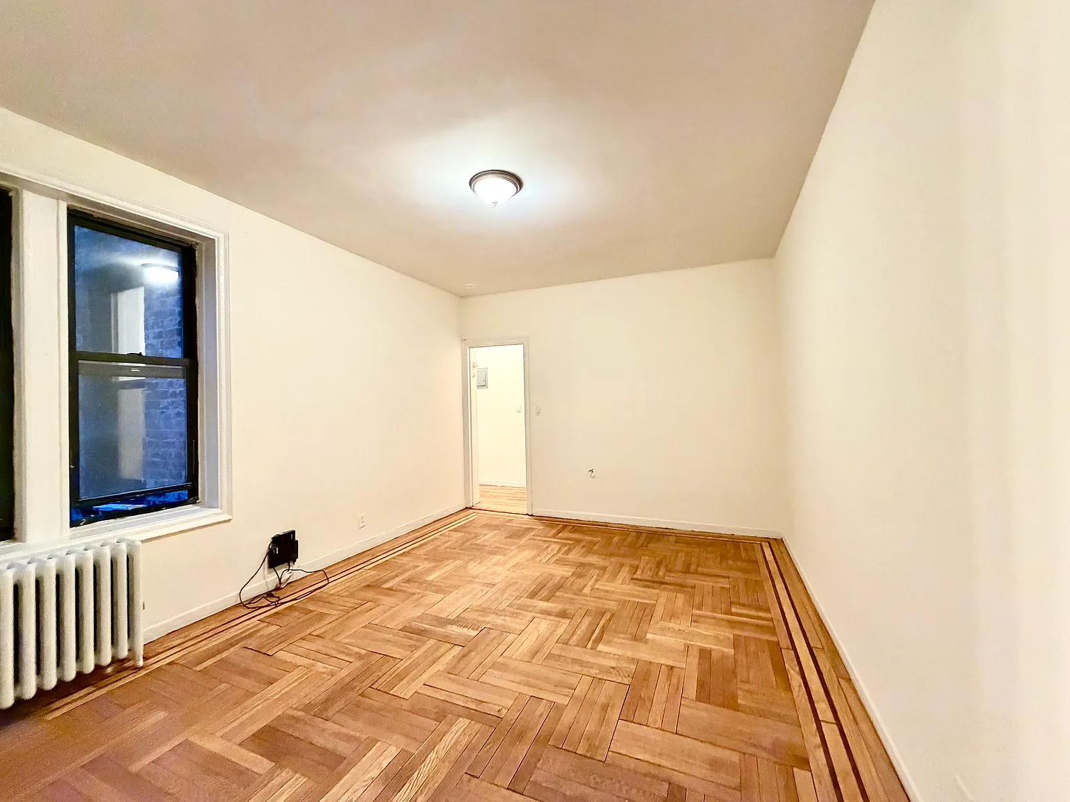 1 bed, $2,350 — Photo 4