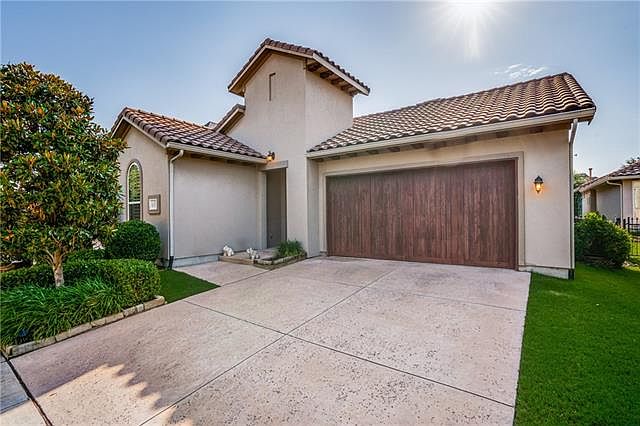 1st image of 6101 Heron Bay Ln