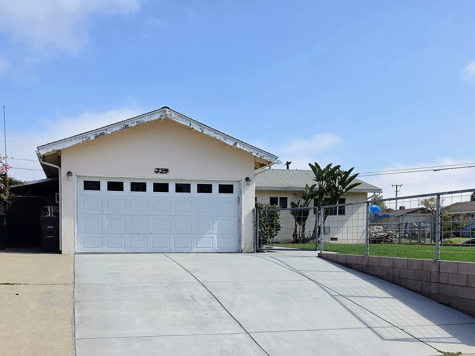 3 bed, 2.5 bath, 1730 sqft, $3,500 — Photo 1