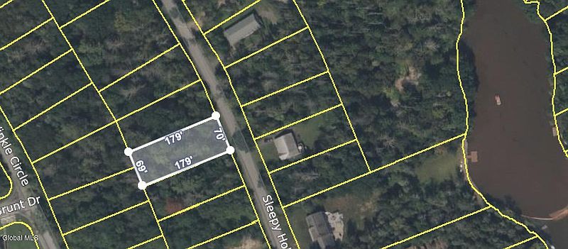 2nd image of 2000 Sleepy Hollow Road