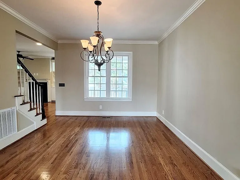 168 Blackwater Dr — Photo 10