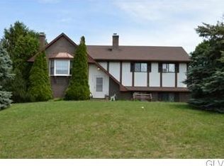 1382 Bangor Rd, Nazareth, PA 18064