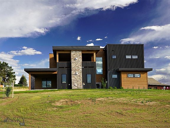 2nd image of 794 Naya Nuki Dr