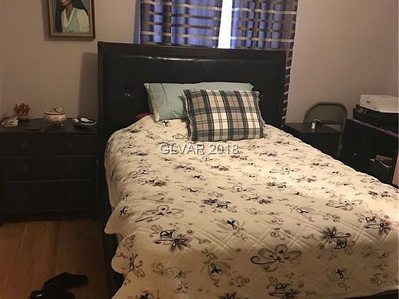 5th image of 2121 Hussium Hills St Unit 101