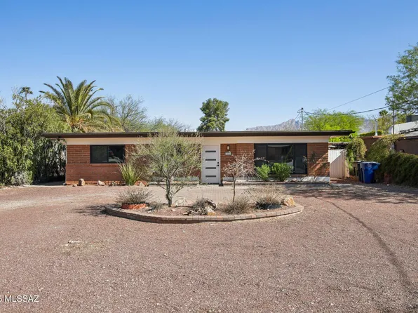 3229 E Seneca St, Tucson, AZ 85716