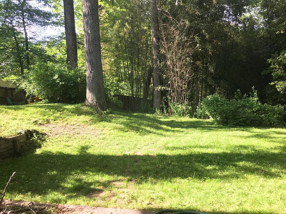 2nd image of 2605 Briggs Rd