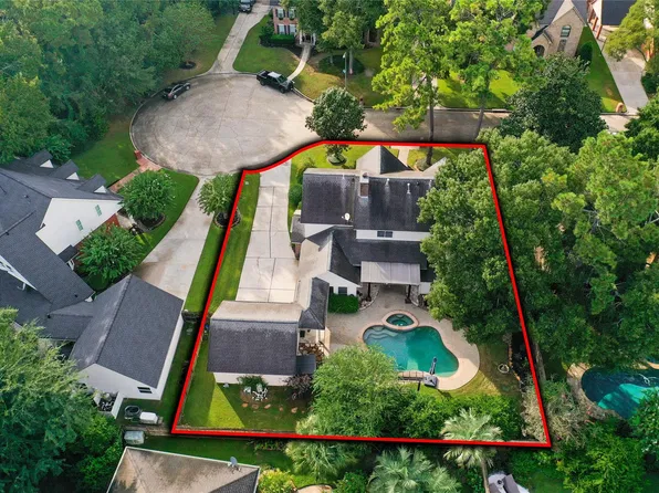 5814 Woodland Creek Dr, Kingwood, TX 77345