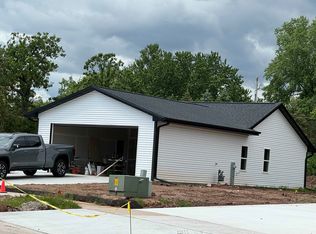 1000 Marway Ct, Oshkosh, WI 54901