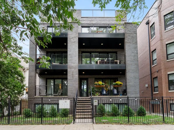 2422 W Lyndale St #3, Chicago, IL 60647