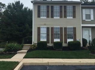 1 Tantallon Ct, Newark, DE 19711