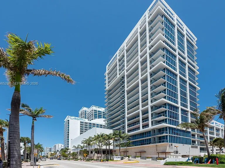 6799 Collins Ave #906 — Photo 22