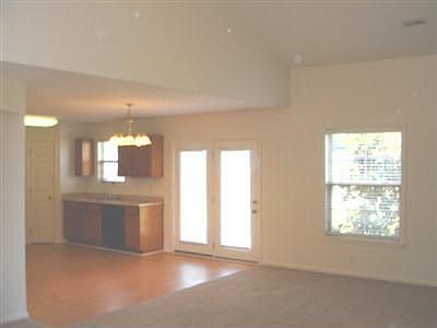 5th image of 2676 Whiteberry Dr