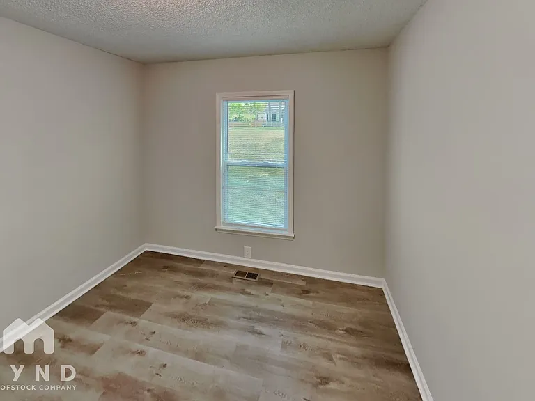 720 Bermuda Ave — Photo 15