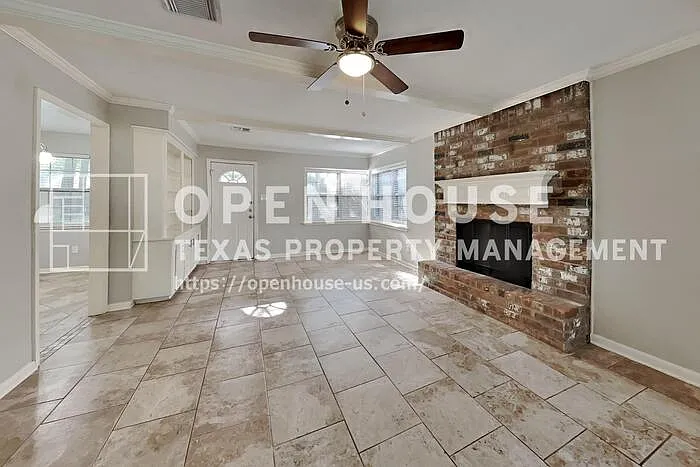 14922 Spring Lake Dr — Photo 6