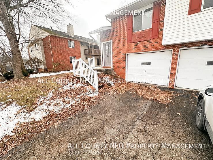 1st image of 217 Plum St N