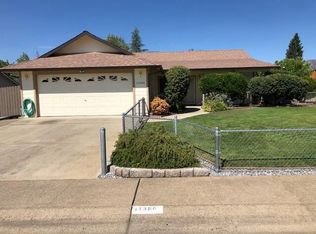 11386 Puffin Way, Redding, CA 96003