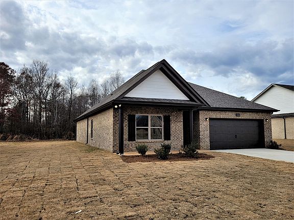 2nd image of 104 Flintlock Way