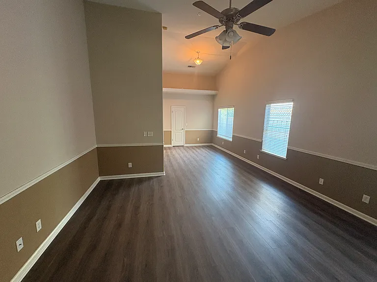 628 Prescott Ave — Photo 9